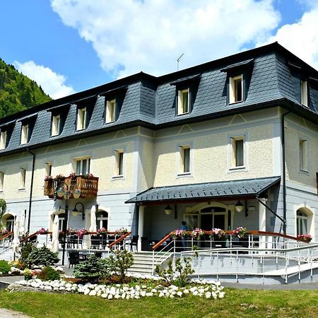 Hotel Saisera Valbruna Zewnętrze zdjęcie
